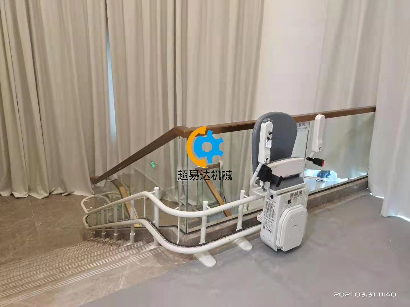 三亞斜掛座椅電梯