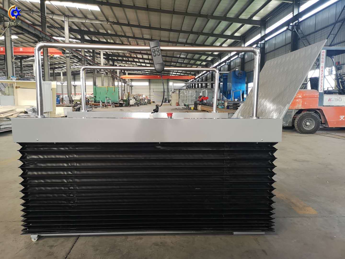 超薄型無障礙升降機 超薄型無障礙升降機