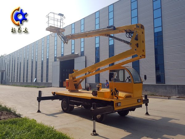 車(chē)載折臂式高空作業(yè)平臺(tái)/ 車(chē)載折臂式高空升降平臺(tái)