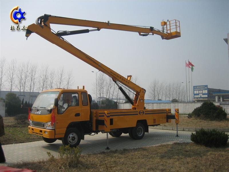車(chē)載折臂式高空作業(yè)平臺(tái) 車(chē)載折臂式高空升降平臺(tái)
